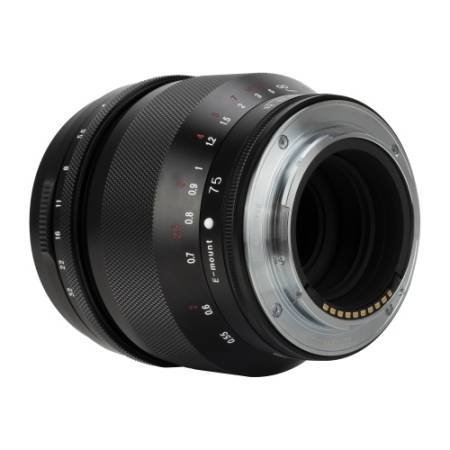 Voigtlander Nokton 75 mm f/1,5 - obiektyw 5